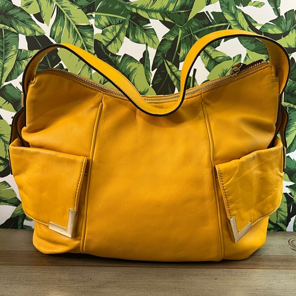 MICHAEL KORS YELLOW BEVERLY LARGE LEATHER - Picture 6 of 13